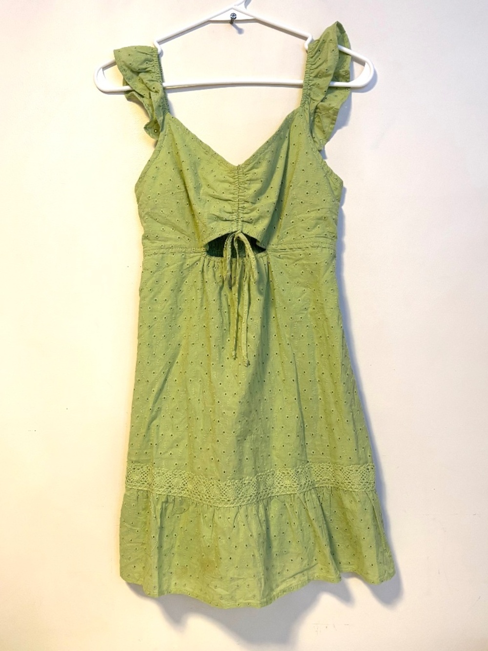 Live to be Spoiled Eyelet Cut Out Front Tie Ruffle Babydoll Sun Dress Green S